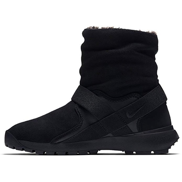 nike golkana women's winter boots